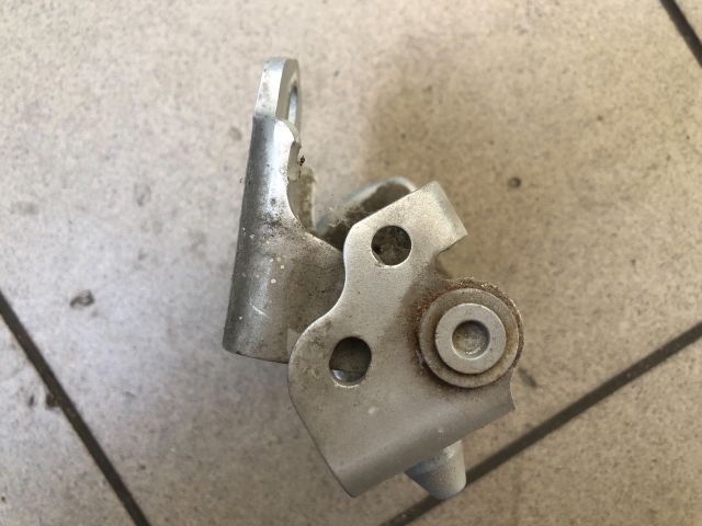 bontott PEUGEOT 207 Jobb első Ajtóhatároló