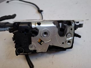 bontott PEUGEOT 207 Jobb első Ajtózár