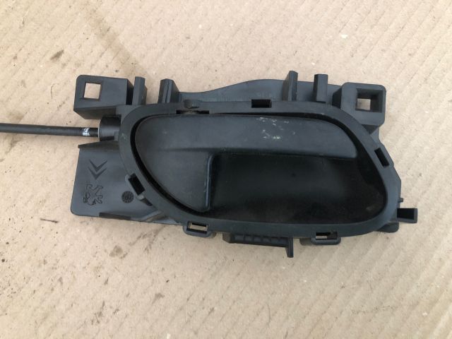 bontott PEUGEOT 207 Jobb első Ajtózár