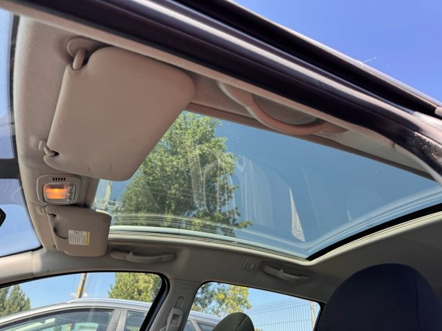 bontott PEUGEOT 207 Jobb első Biztonsági Öv