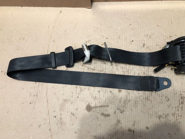 bontott PEUGEOT 207 Jobb első Biztonsági Öv
