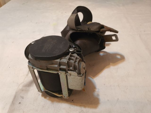 bontott PEUGEOT 207 Jobb első Biztonsági Öv