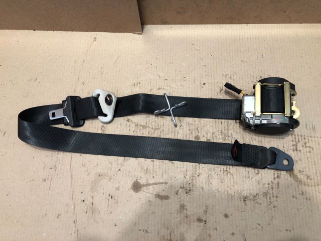 bontott PEUGEOT 207 Jobb első Biztonsági Öv