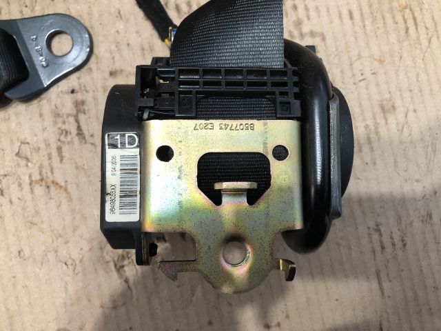 bontott PEUGEOT 207 Jobb első Biztonsági Öv