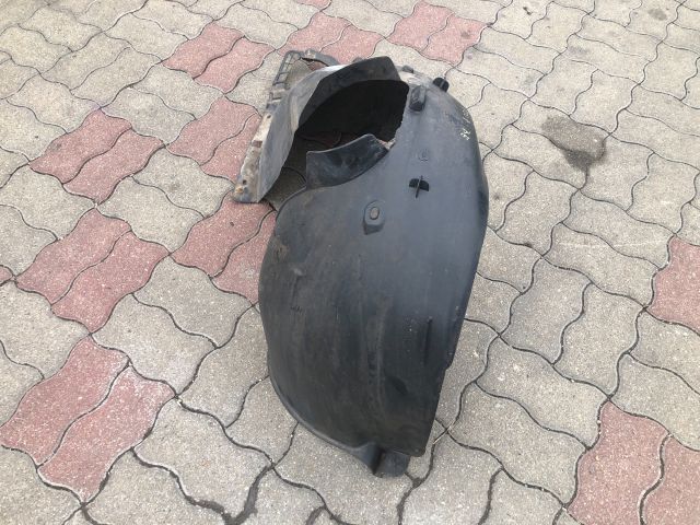 bontott PEUGEOT 207 Jobb első Dobbetét (Kerékjárati, Műanyag)