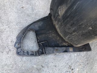 bontott PEUGEOT 207 Jobb első Dobbetét (Kerékjárati, Műanyag)