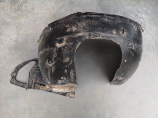 bontott PEUGEOT 207 Jobb első Dobbetét (Kerékjárati, Műanyag)