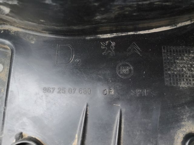 bontott PEUGEOT 207 Jobb első Dobbetét (Kerékjárati, Műanyag)