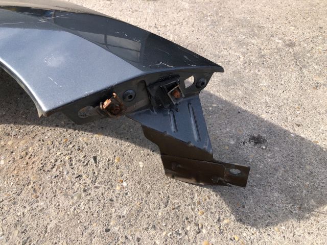 bontott PEUGEOT 207 Jobb első Sárvédő