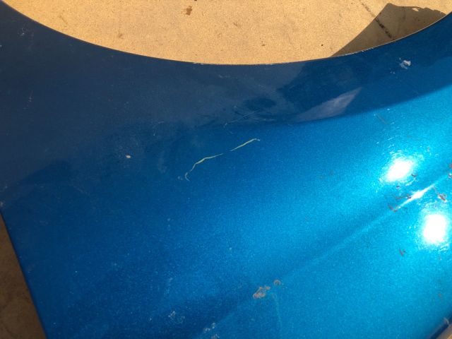 bontott PEUGEOT 207 Jobb első Sárvédő