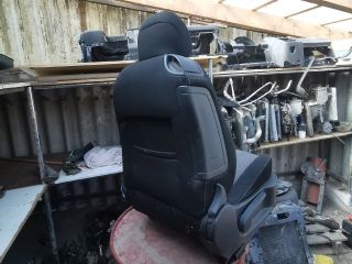 bontott PEUGEOT 207 Jobb első Ülés