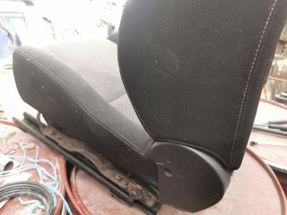 bontott PEUGEOT 207 Jobb első Ülés