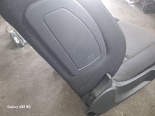 bontott PEUGEOT 207 Jobb első Ülés