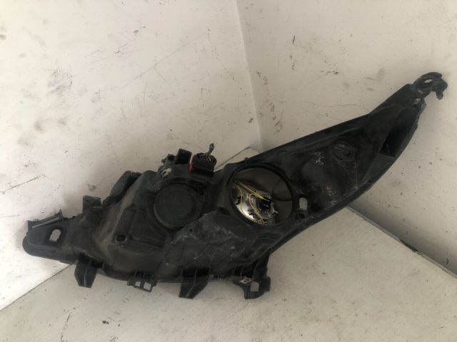 bontott PEUGEOT 207 Jobb Fényszóró