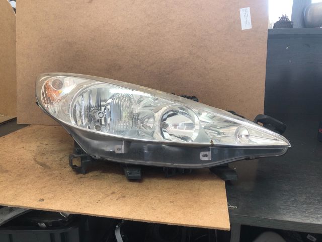 bontott PEUGEOT 207 Jobb Fényszóró