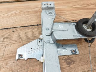 bontott PEUGEOT 207 Jobb hátsó Ablakemelő Szerkezet (Mechanikus)