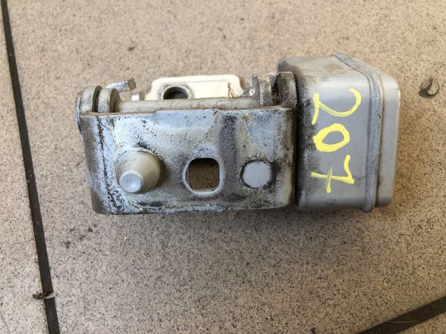 bontott PEUGEOT 207 Jobb hátsó Ajtóhatároló