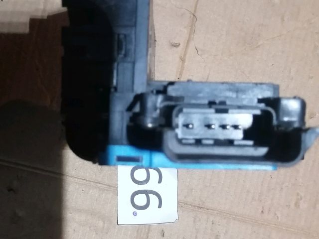 bontott PEUGEOT 207 Jobb hátsó Ajtózár