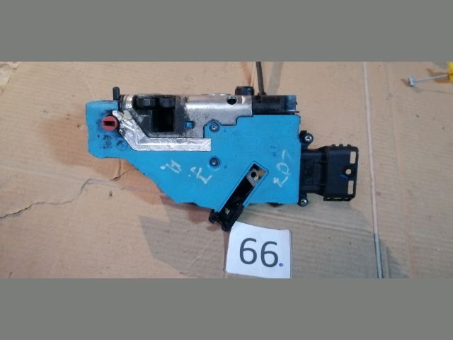 bontott PEUGEOT 207 Jobb hátsó Ajtózár