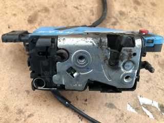 bontott PEUGEOT 207 Jobb hátsó Ajtózár