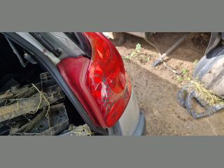 bontott PEUGEOT 207 Jobb Hátsó Lámpa