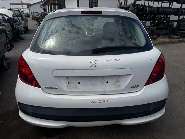 bontott PEUGEOT 207 Jobb Hátsó Lámpa