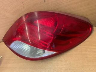 bontott PEUGEOT 207 Jobb Hátsó Lámpa