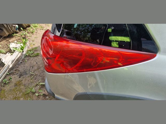 bontott PEUGEOT 207 Jobb Hátsó Lámpa