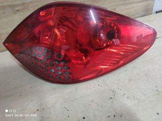 bontott PEUGEOT 207 Jobb Hátsó Lámpa