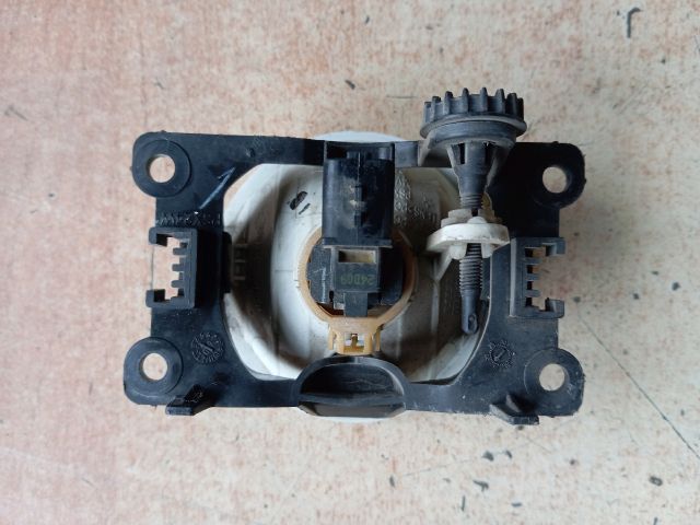 bontott PEUGEOT 207 Jobb Ködfényszóró