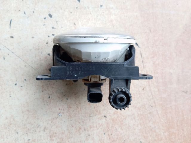 bontott PEUGEOT 207 Jobb Ködfényszóró