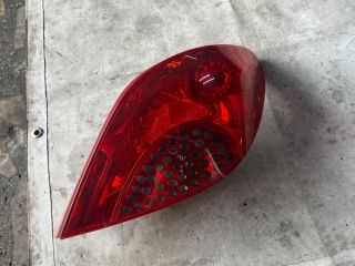 bontott PEUGEOT 207 Jobb Külső Hátsó Lámpa