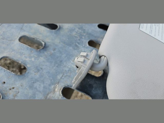 bontott PEUGEOT 207 Jobb Napellenző