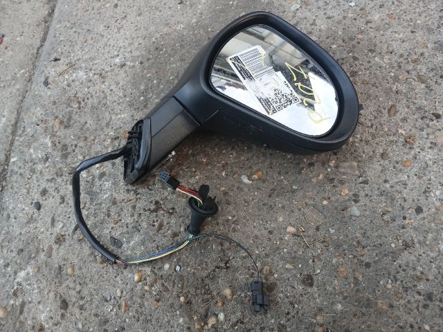 bontott PEUGEOT 207 Jobb Visszapillantó Tükör (Elektromos)