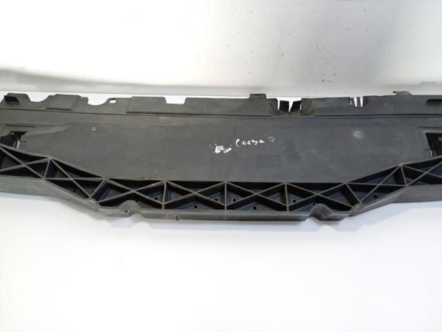 bontott PEUGEOT 207 Kartervédő