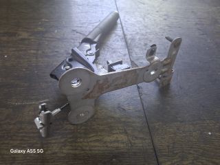 bontott PEUGEOT 207 Kézifék Kar