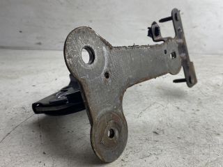 bontott PEUGEOT 207 Kézifék Kar