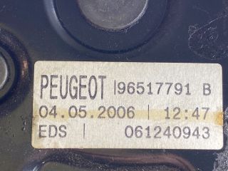 bontott PEUGEOT 207 Kézifék Kar