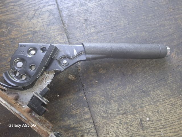 bontott PEUGEOT 207 Kézifék Kar