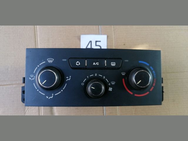 bontott PEUGEOT 207 Klíma Kapcsoló