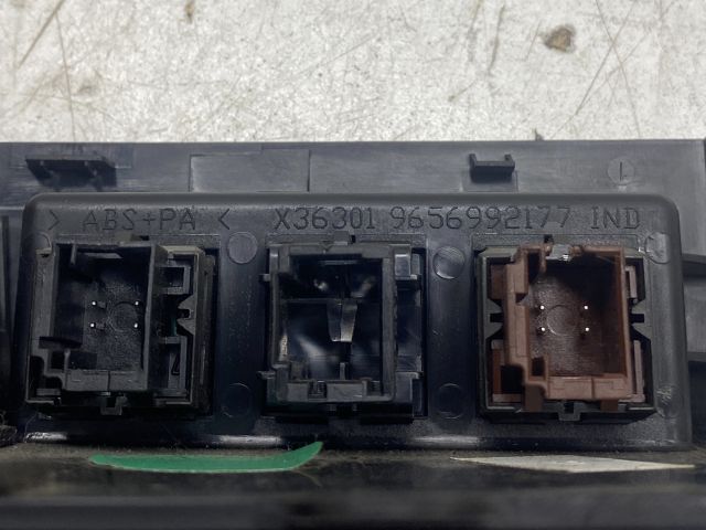 bontott PEUGEOT 207 Kombinált Kapcsoló