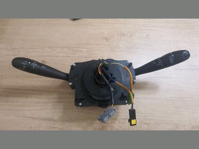 bontott PEUGEOT 207 Komplett Kormánykapcsoló (Bajuszkapcsoló)