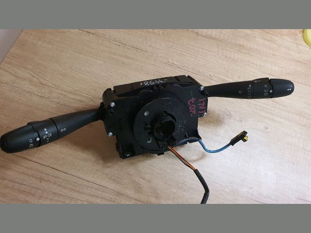 bontott PEUGEOT 207 Komplett Kormánykapcsoló (Bajuszkapcsoló)