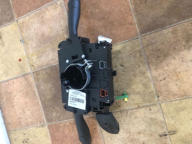 bontott PEUGEOT 207 Komplett Kormánykapcsoló (Bajuszkapcsoló)