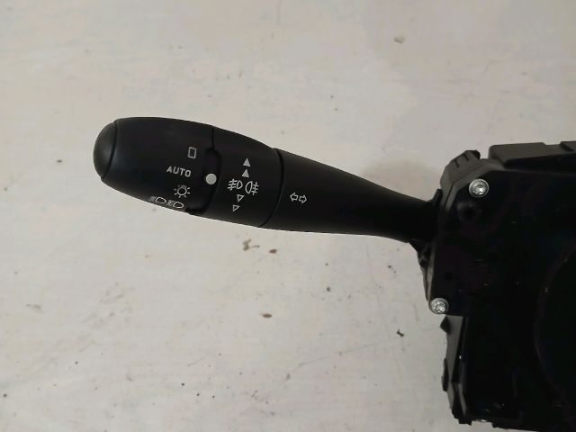 bontott PEUGEOT 207 Komplett Kormánykapcsoló (Bajuszkapcsoló)