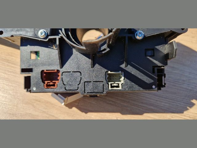 bontott PEUGEOT 207 Komplett Kormánykapcsoló (Bajuszkapcsoló)