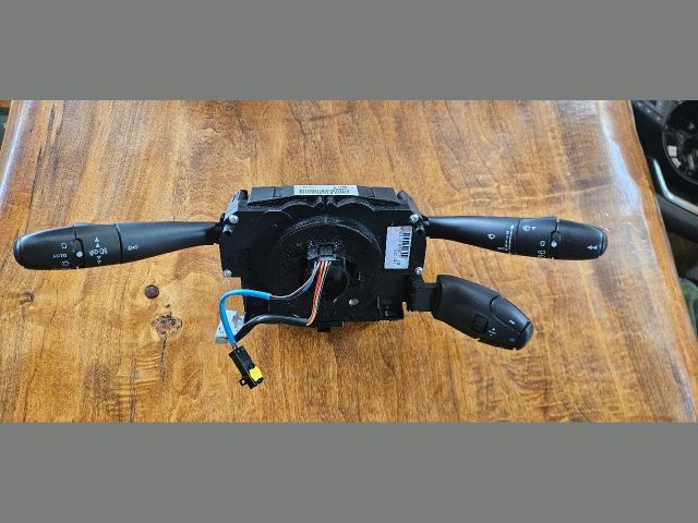 bontott PEUGEOT 207 Komplett Kormánykapcsoló (Bajuszkapcsoló)