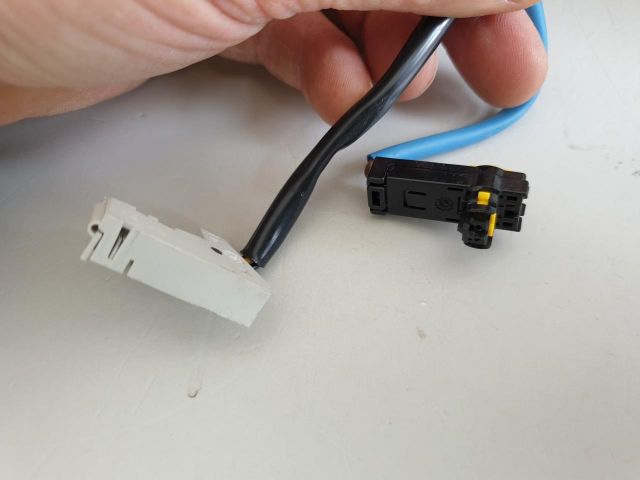 bontott PEUGEOT 207 Komplett Kormánykapcsoló (Bajuszkapcsoló)