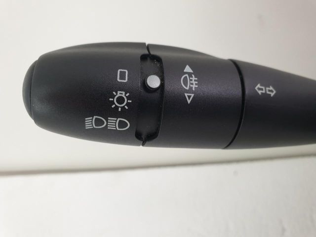 bontott PEUGEOT 207 Komplett Kormánykapcsoló (Bajuszkapcsoló)