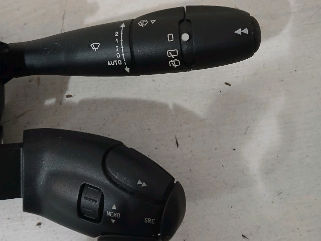 bontott PEUGEOT 207 Komplett Kormánykapcsoló (Bajuszkapcsoló)